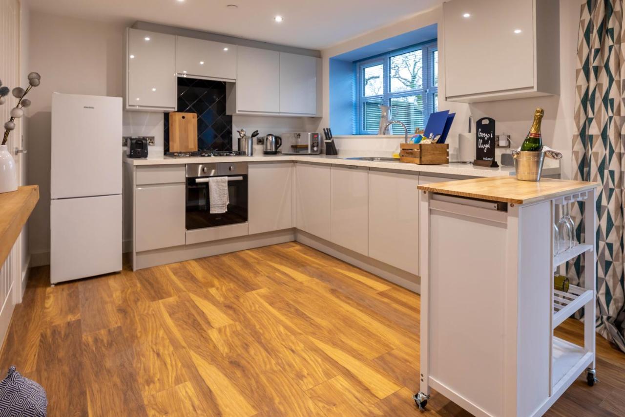 Caer Fedwen Barns Clwyd Cottage Two Bed, Barn Conversion With Private Hot Tub Bodfari Екстериор снимка