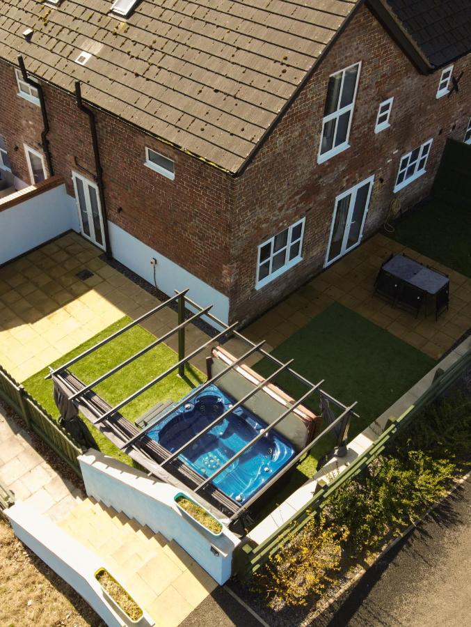 Caer Fedwen Barns Clwyd Cottage Two Bed, Barn Conversion With Private Hot Tub Bodfari Екстериор снимка